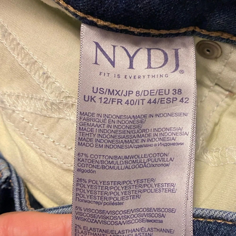 NYDJ blue Alina legging denim jeans. 8